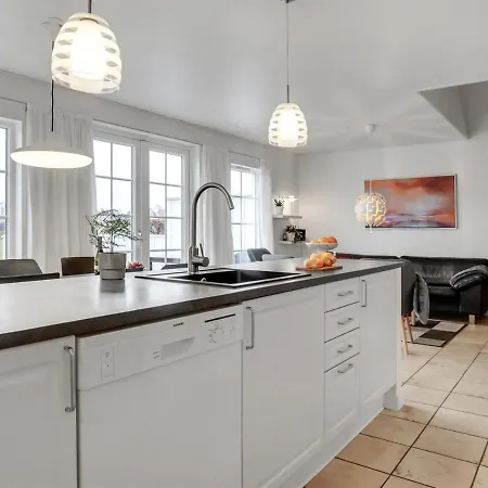 Holiday Rauno - 250m From The Sea In Funen By Interhome *