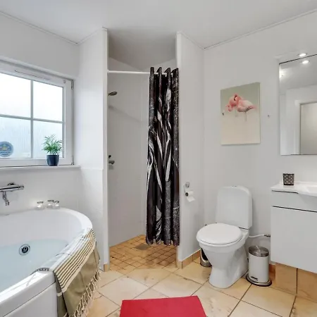 Holiday Rauno - 250m From The Sea In Funen By Interhome 度假居 *