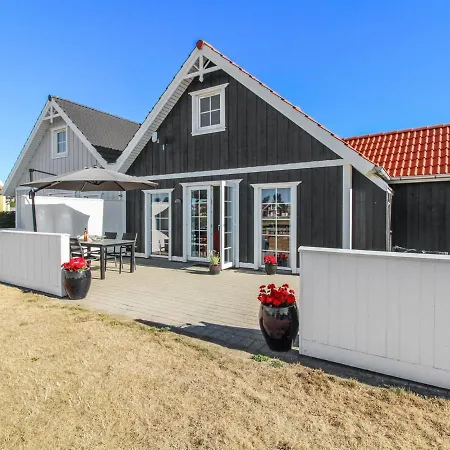 Holiday Rauno - 250m From The Sea In Funen By Interhome 度假居