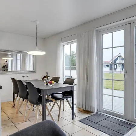 Holiday Rauno - 250m From The Sea In Funen By Interhome 度假居